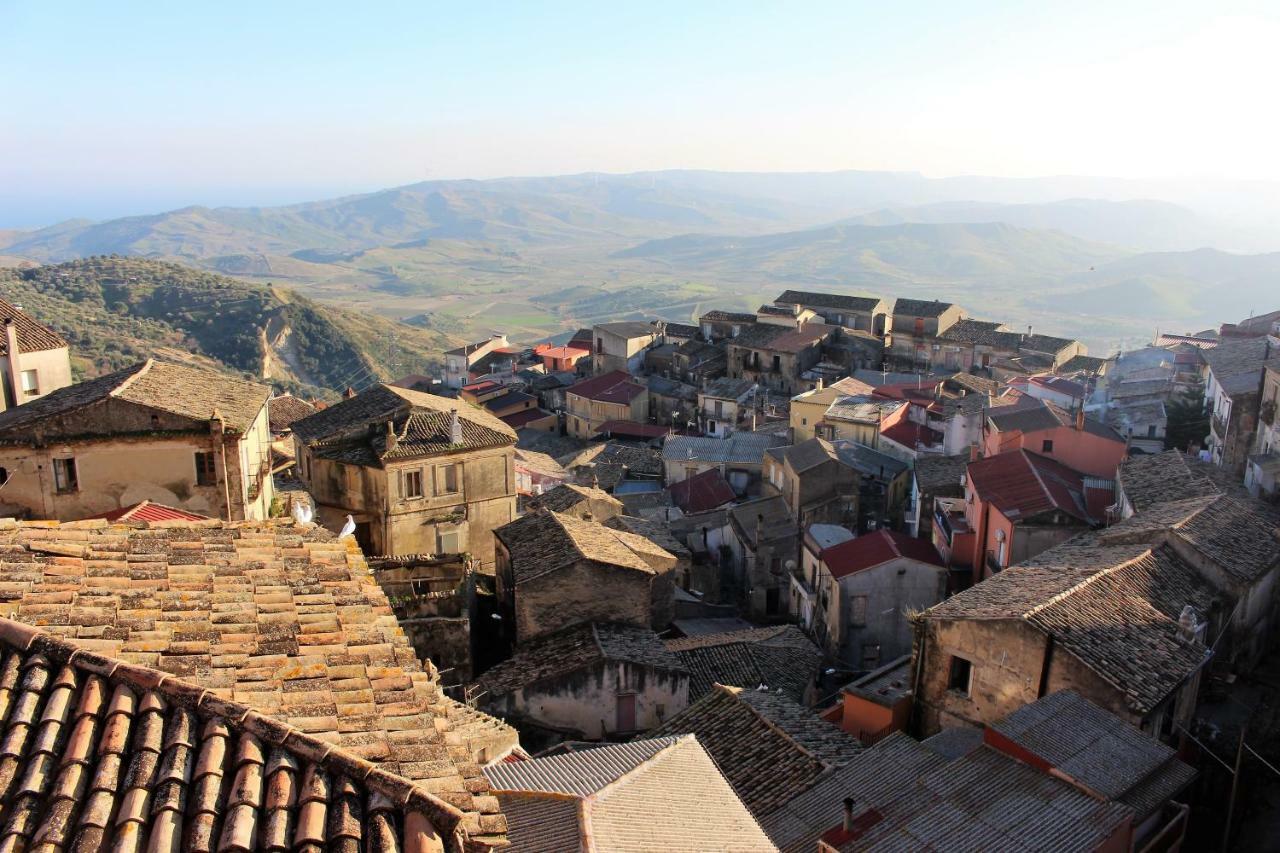 Bed and Breakfast Casa Mazzone Ciro Esterno foto