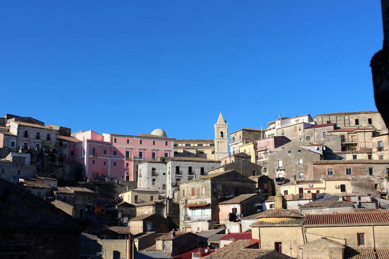 Bed and Breakfast Casa Mazzone Ciro Esterno foto