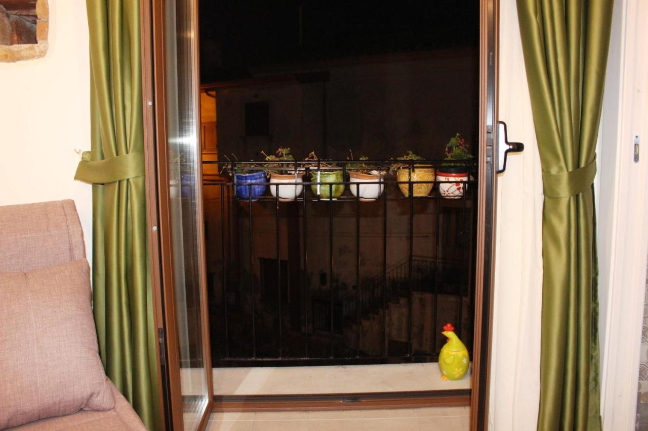 Bed and Breakfast Casa Mazzone Ciro Esterno foto