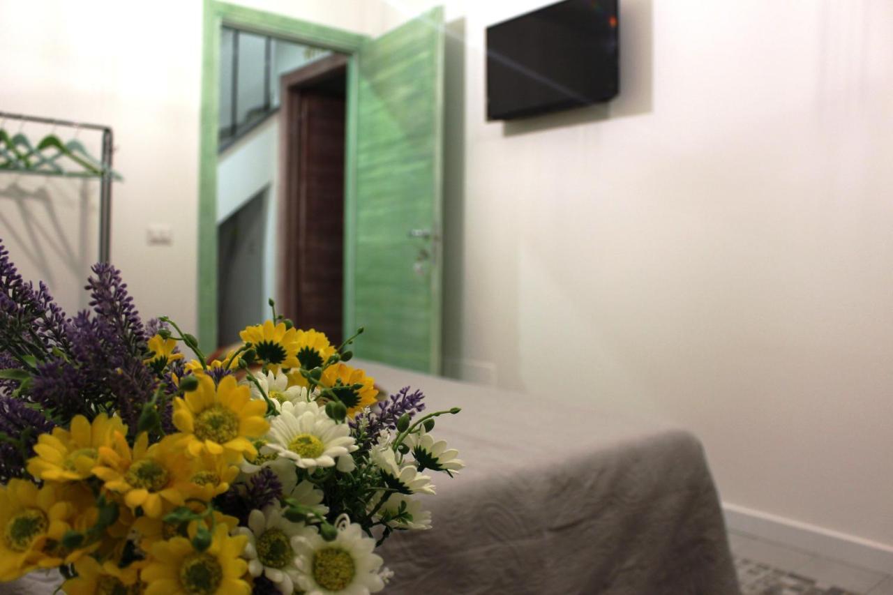Bed and Breakfast Casa Mazzone Ciro Esterno foto